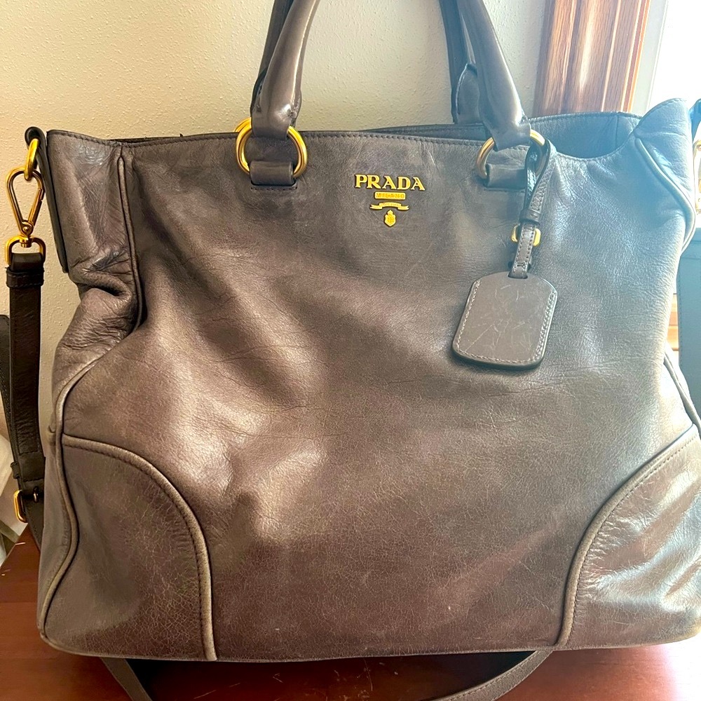 Prada Vitello Shine Logo Tote
